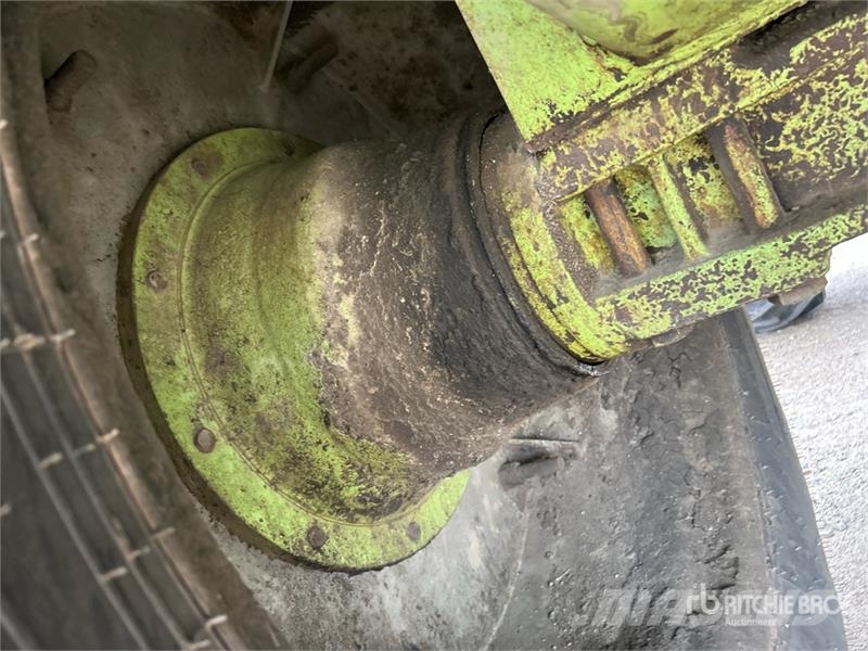 Steiger Cougar III ST-251 Articulated 4WD Tractor Muut maatalouskoneet