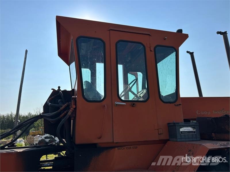 Steiger Tractor Inc Bearcat Articulated 4WD Tractor (Inope Lantbruk - Övrigt