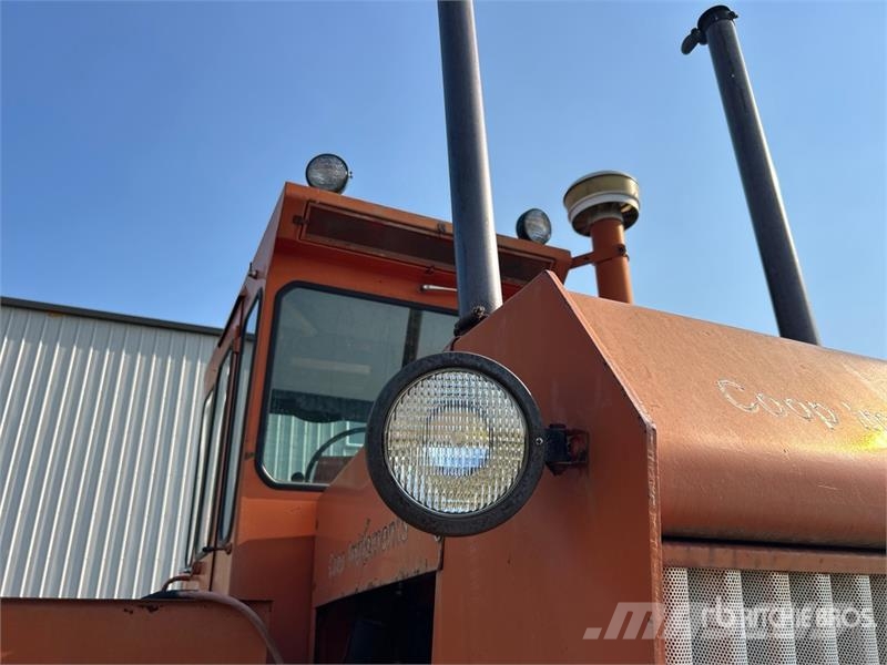 Steiger Tractor Inc Bearcat Articulated 4WD Tractor (Inope Lantbruk - Övrigt