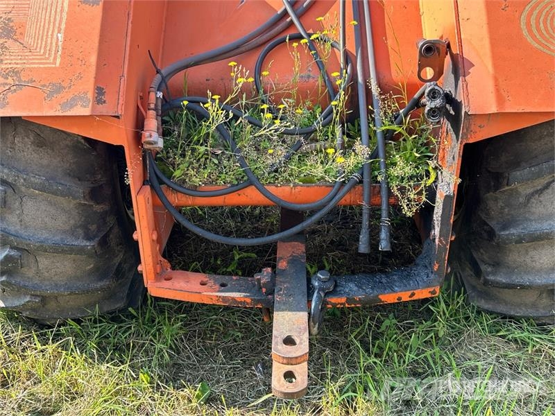 Steiger Tractor Inc Bearcat Articulated 4WD Tractor (Inope Lantbruk - Övrigt