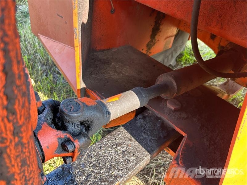 Steiger Tractor Inc Bearcat Articulated 4WD Tractor (Inope Lantbruk - Övrigt