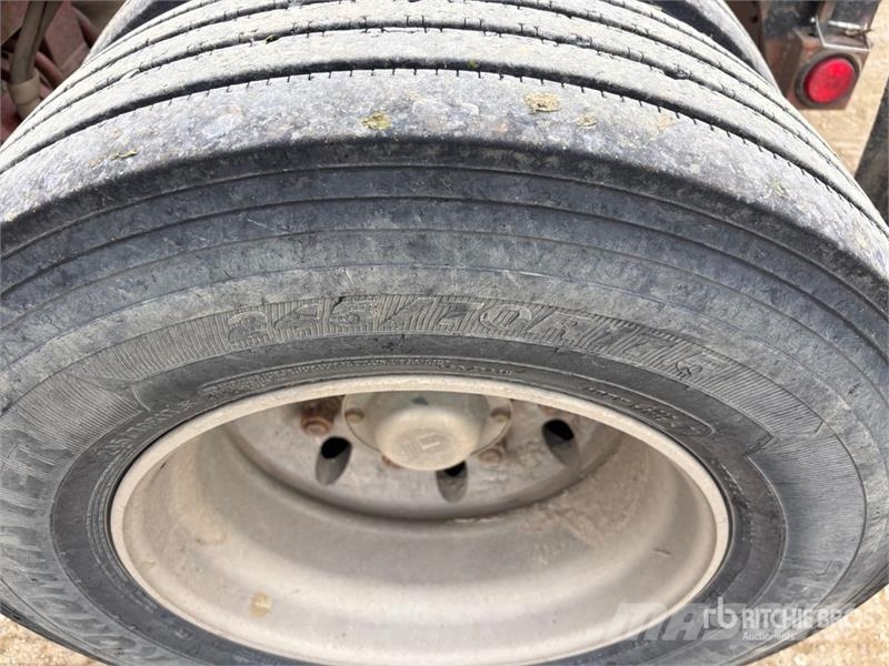 Stellar 16-Wheel Heavy-Haul Jeep 其他拖车