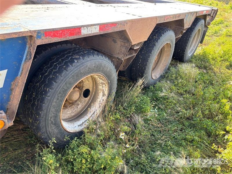 Stellar 53 ft 24-Wheel Flatbed Oilfield Trailer Processing Equipment
