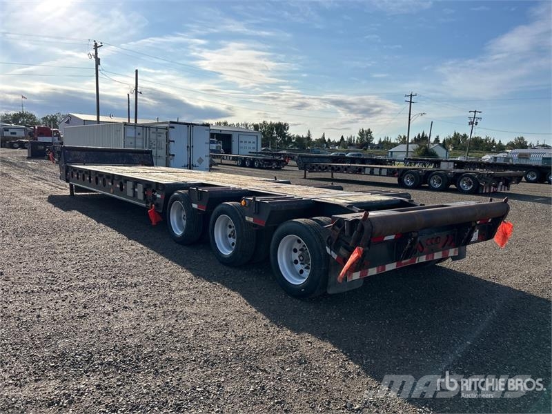 Stellar 53 ft Tri/A Folding Neck Trailer لوادر منخفضة