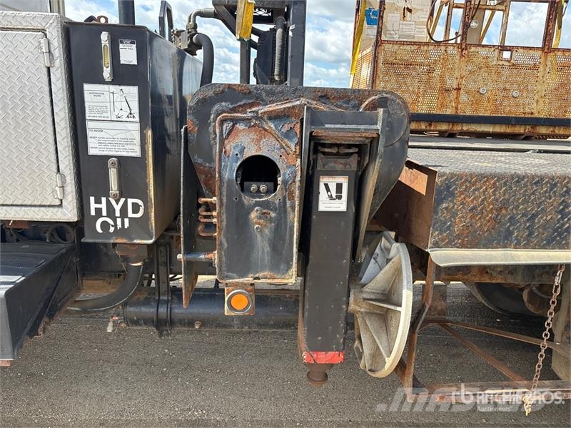 Sterling 1800 80000 lb Straight Boom on Sterling LT9500 6x4 Camiones grúa