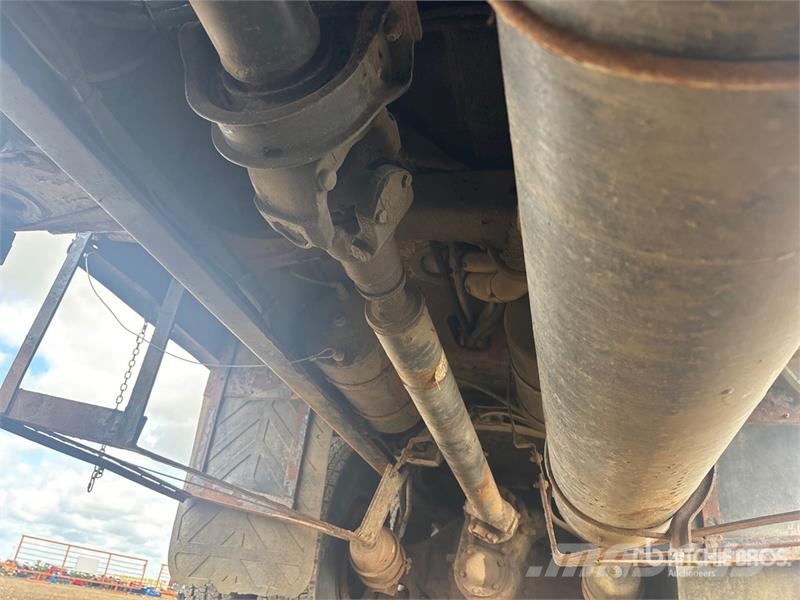 Sterling 1800 80000 lb Straight Boom on Sterling LT9500 6x4 Camiones grúa
