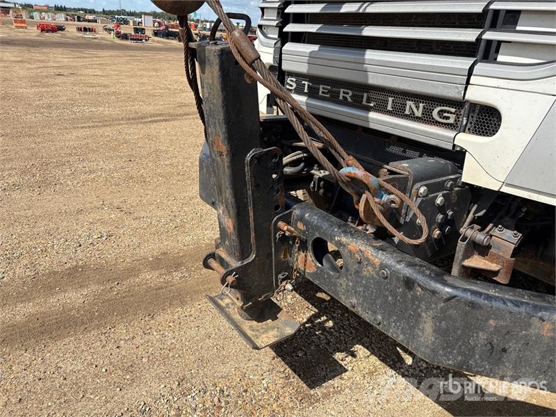 Sterling 1800 80000 lb Straight Boom on Sterling LT9500 6x4 Camiones grúa