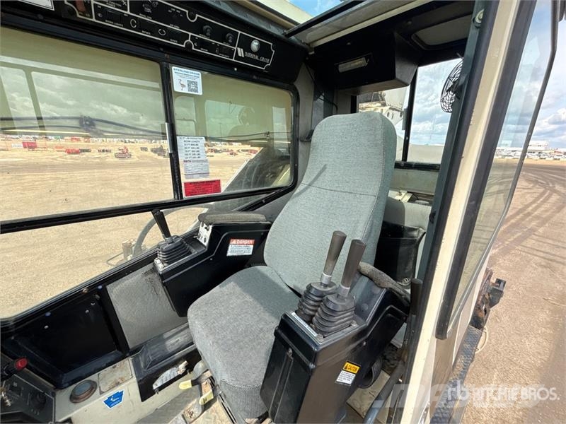 Sterling 1800 80000 lb Straight Boom on Sterling LT9500 6x4 Camiones grúa