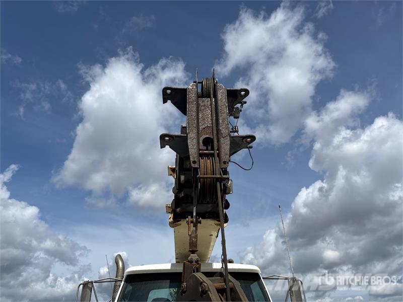 Sterling 1800 80000 lb Straight Boom on Sterling LT9500 6x4 Camiones grúa