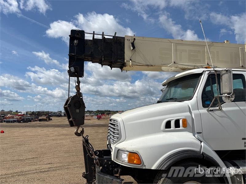 Sterling 1800 80000 lb Straight Boom on Sterling LT9500 6x4 Camiones grúa