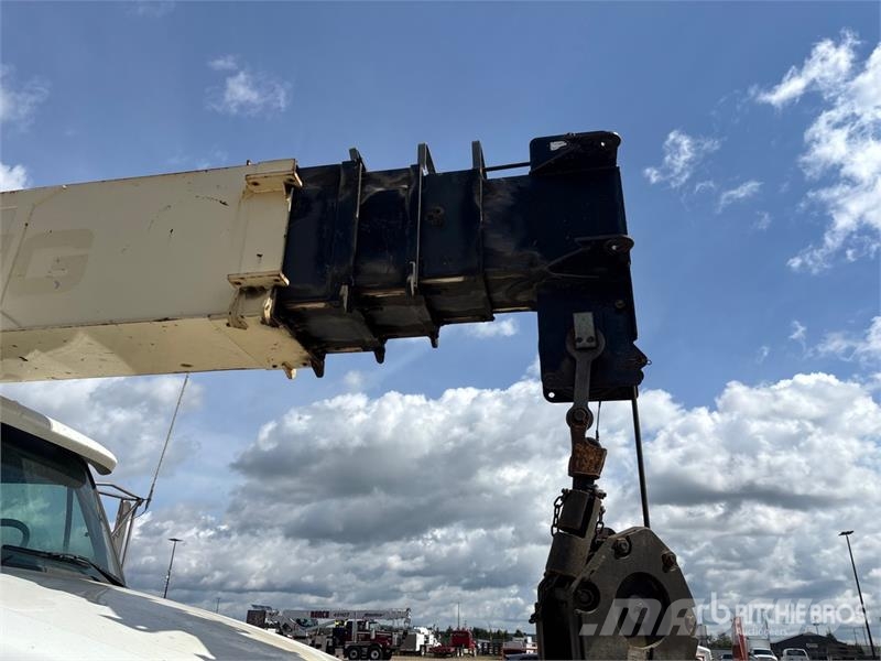 Sterling 1800 80000 lb Straight Boom on Sterling LT9500 6x4 Camiones grúa
