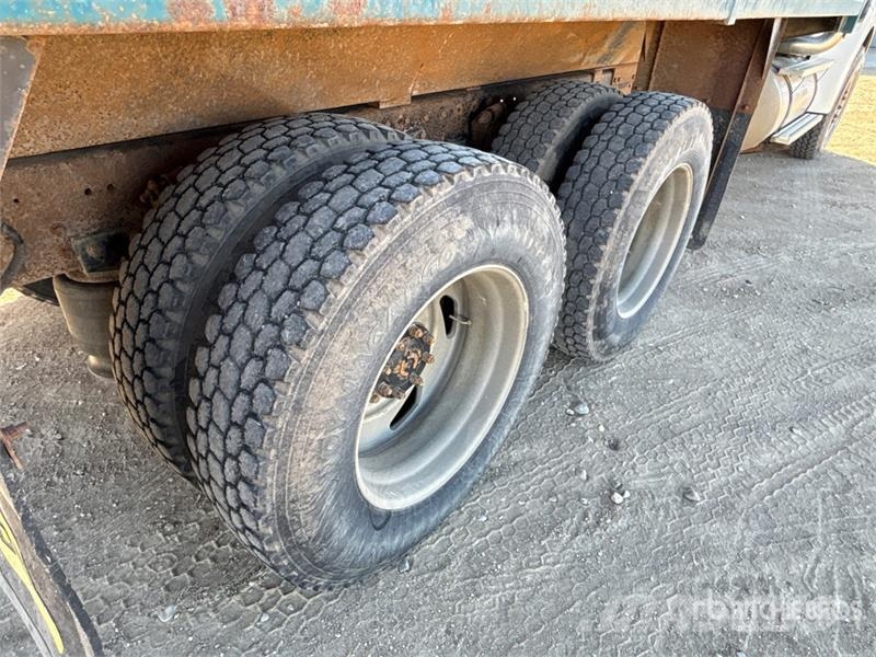 Sterling 6x4 Grain Truck Graantransporter