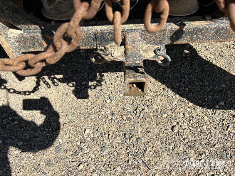 Sterling 6x4 T/A Dump Truck شاحنات قلابة