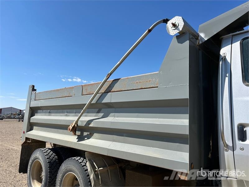 Sterling 6x4 T/A Dump Truck شاحنات قلابة