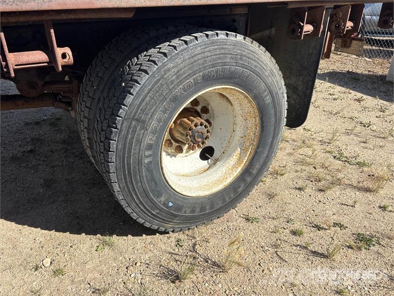 Sterling Acterra 4x2 Flatbed Truck 平ボディー