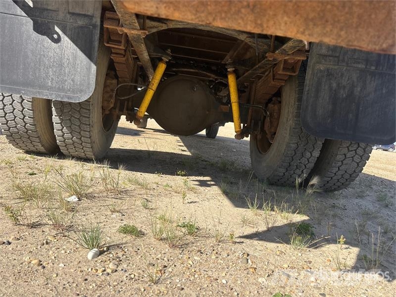 Sterling Acterra 4x2 Flatbed Truck 平ボディー