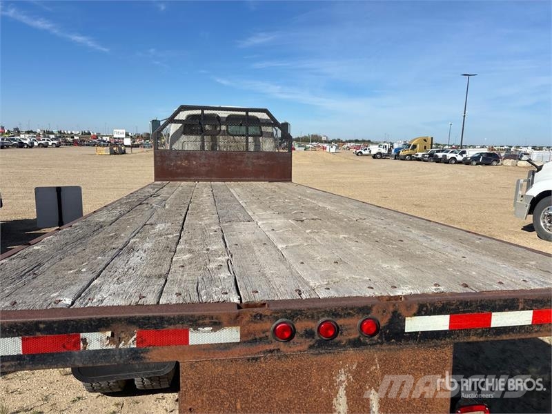 Sterling Acterra 4x2 Flatbed Truck 平ボディー