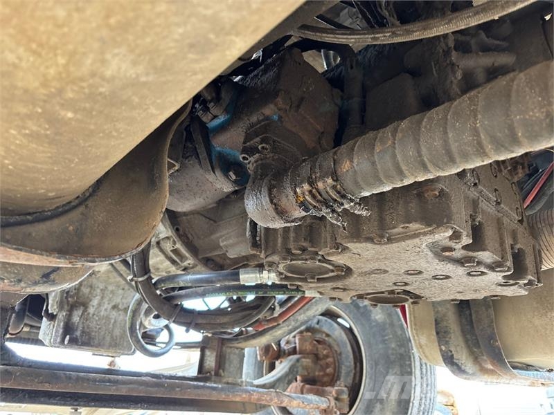 Sterling Acterra 4x2 Power Tong Truck (Inoperable) Oprema za preradu