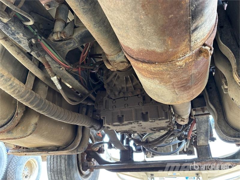 Sterling Acterra 4x2 Power Tong Truck (Inoperable) Oprema za preradu