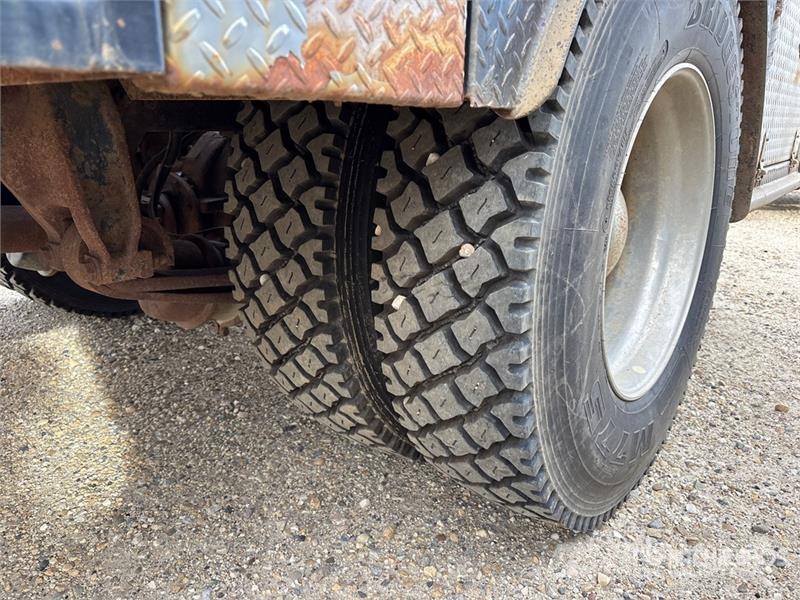 Sterling Acterra 4x2 Power Tong Truck (Inoperable) Oprema za preradu