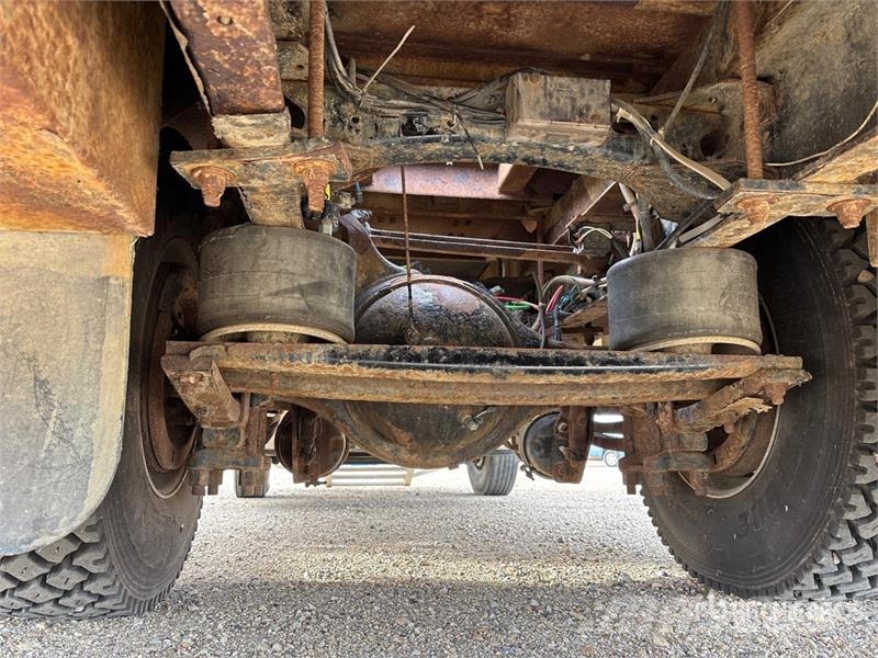 Sterling Acterra 4x2 Power Tong Truck (Inoperable) Oprema za preradu