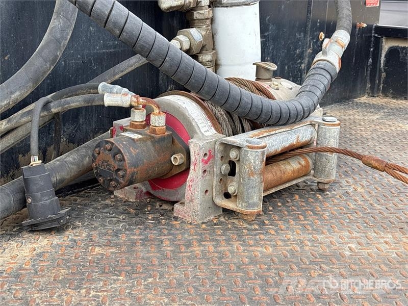Sterling Acterra 4x2 Power Tong Truck (Inoperable) Oprema za preradu