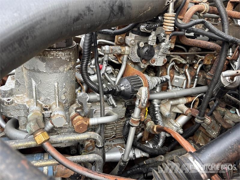 Sterling Acterra 4x2 Power Tong Truck (Inoperable) Oprema za preradu
