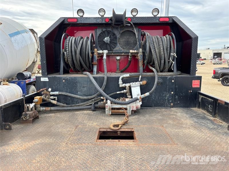 Sterling Acterra 4x2 Power Tong Truck (Inoperable) Oprema za preradu