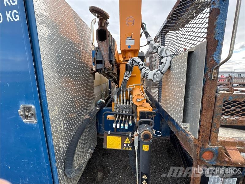 Sterling Effer 95 4S 7054 lb Knuckle Boom on Sterling Acte Kamioni sa kranom