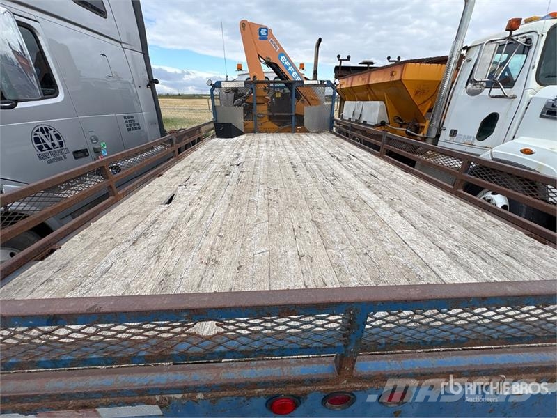 Sterling Effer 95 4S 7054 lb Knuckle Boom on Sterling Acte Kamioni sa kranom