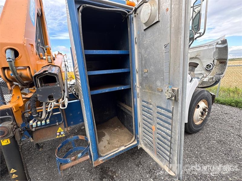 Sterling Effer 95 4S 7054 lb Knuckle Boom on Sterling Acte Kamioni sa kranom