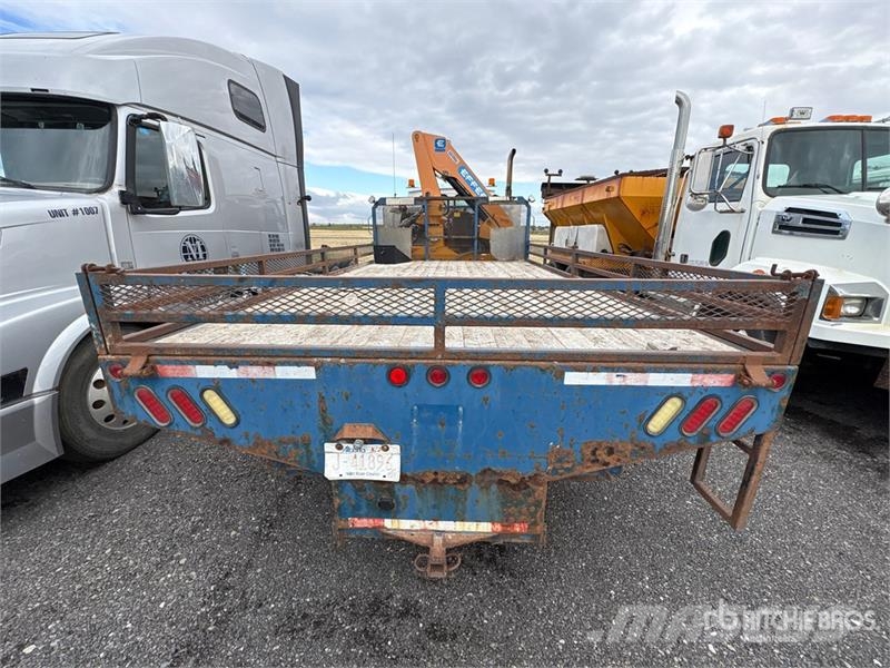 Sterling Effer 95 4S 7054 lb Knuckle Boom on Sterling Acte Kamioni sa kranom