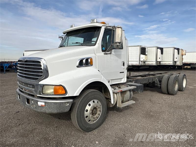 Sterling L8500 6x4 Cab and Chassis Kabine i unutrašnjost