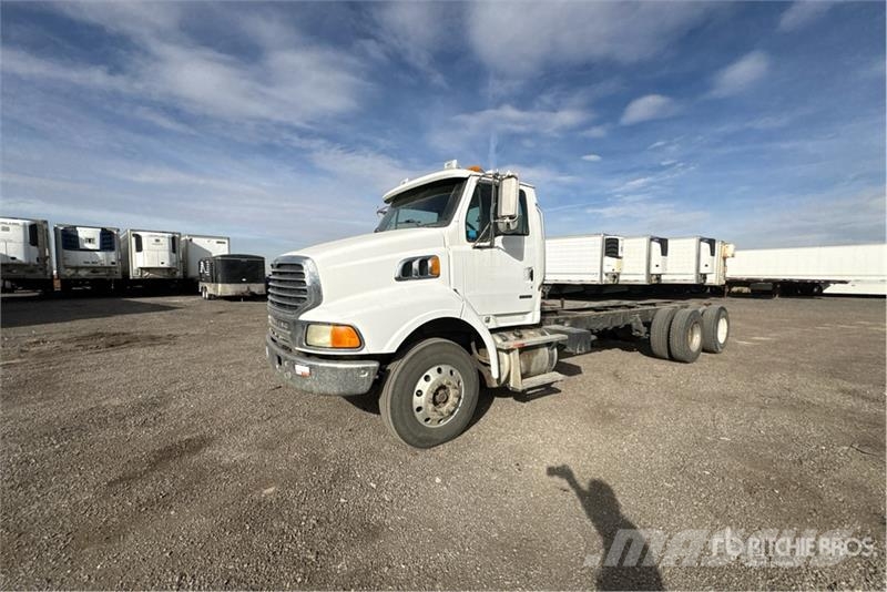 Sterling L8500 6x4 Cab and Chassis Kabine i unutrašnjost