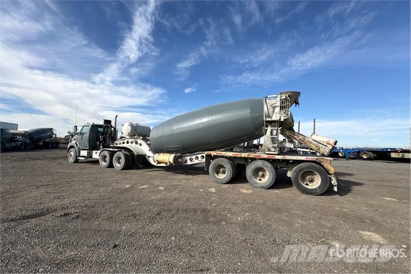Sterling L9500 Camiones de concreto