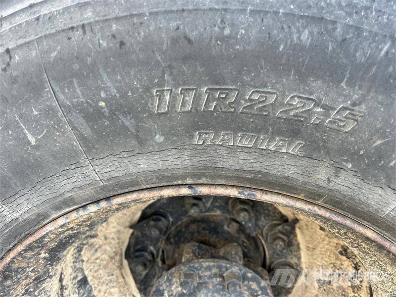 Sterling L9500 Kommunalt / generelt kjøretøy