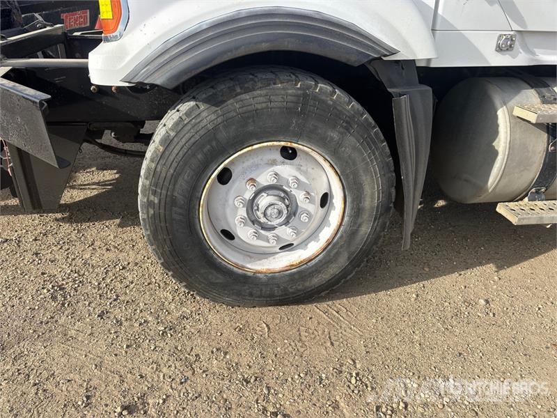 Sterling L9500 Komunalna vozila