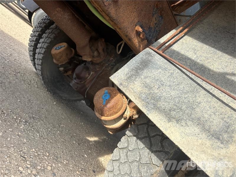 Sterling L9500 Komunalna vozila