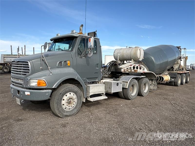 Sterling L9500 شاحنات خرسانة