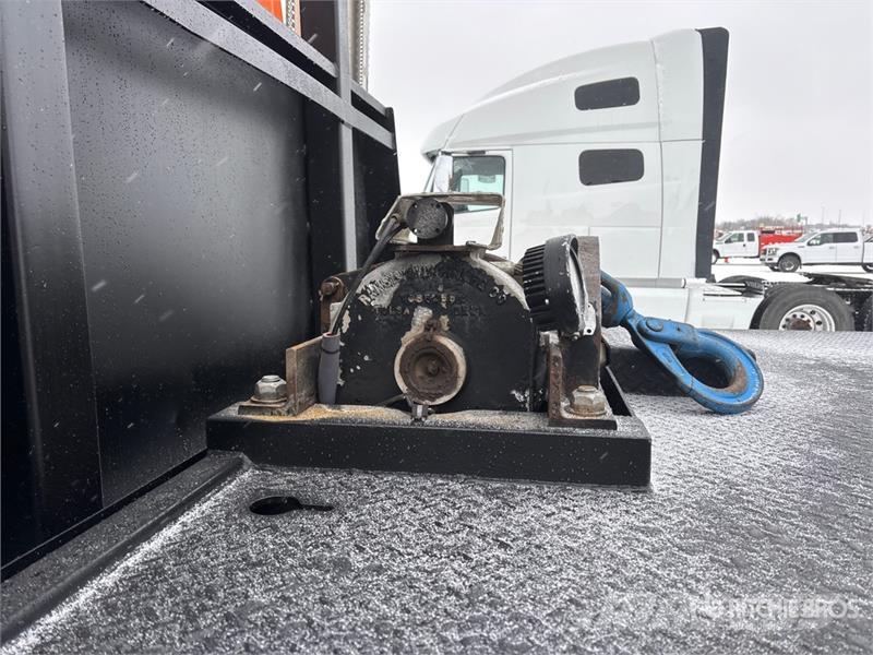 Sterling L9500 6x4 Rollback Truck Bergungsfahrzeuge