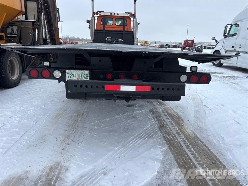 Sterling L9500 6x4 Rollback Truck Bergungsfahrzeuge