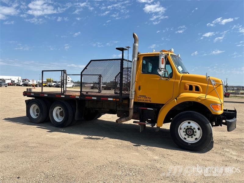 Sterling LT7500 شاحنات مسطحة/مفصلية الجوانب