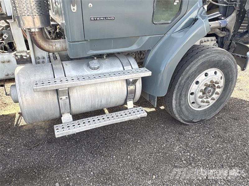 Sterling LT9500 شاحنات خرسانة