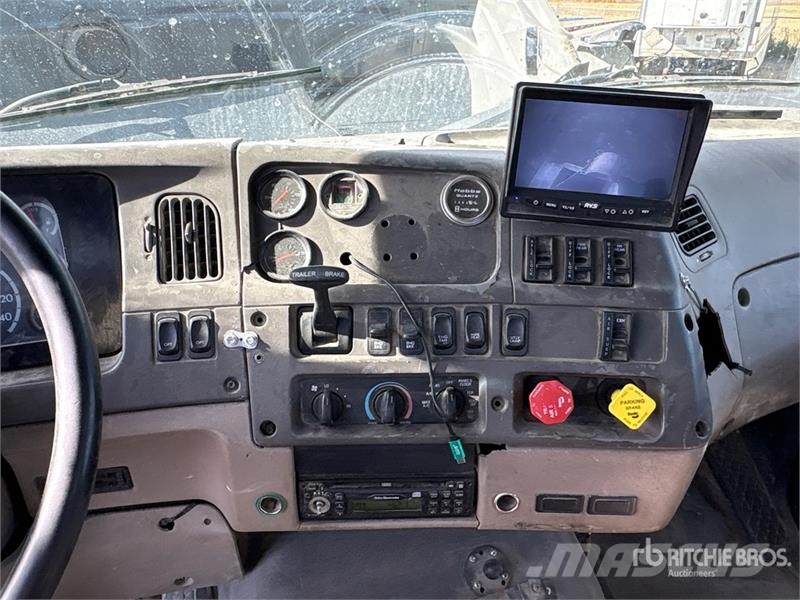 Sterling LT9500 شاحنات خرسانة