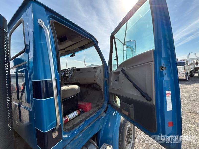 Sterling LT9500 Wywrotki