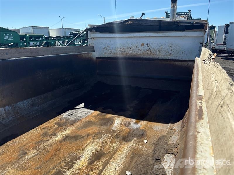 Sterling LT9500 Lastbiler med tip