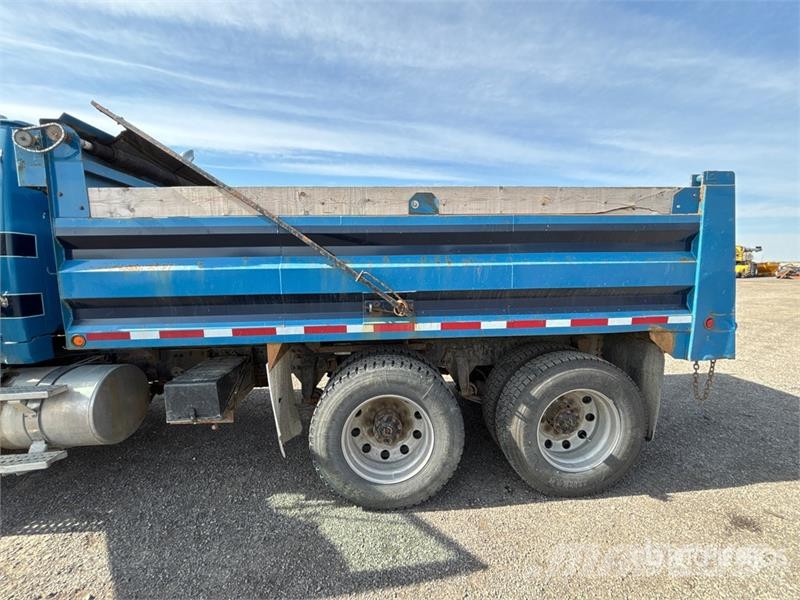 Sterling LT9500 Wywrotki