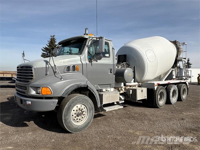 Sterling LT9500 Concrete trucks
