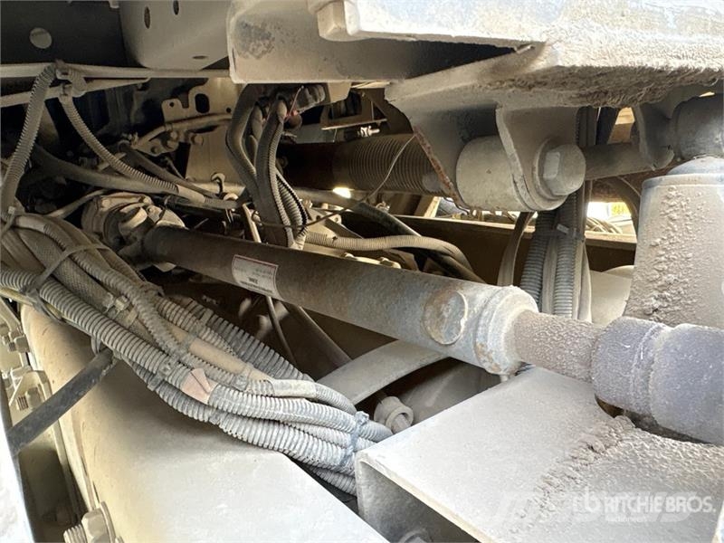 Sterling LT9500 Kamioni mešalice za beton