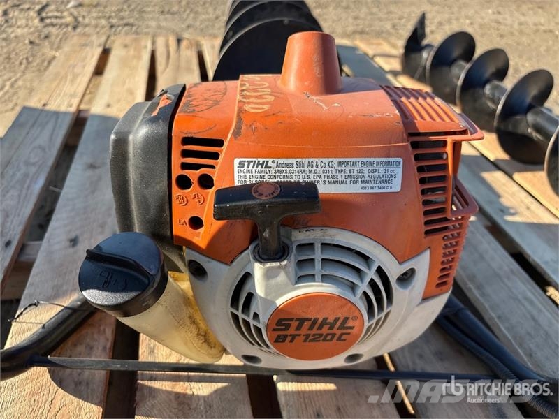 Stihl BT 120C Power Auger Hafif sondaj kuleleri